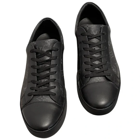 Louis Vuitton Eclipse Monogram Black Low Sneakers - Picture 6 of 9